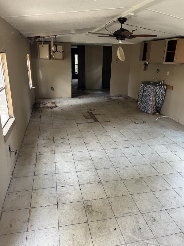 1985 Peerless Mobile Home For Sale 3801 St Johns Ave Palatka, FL