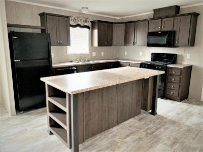Mobile Home at 6581 South Hampshire Lot 292 Holly, MI 48442