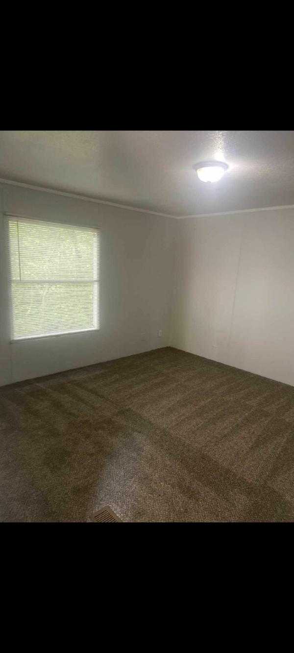 2003 Schult Mobile Home For Rent