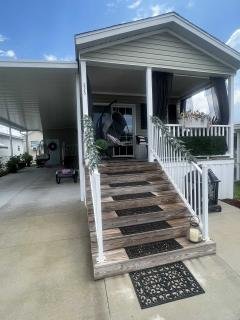 Photo 4 of 41 of home located at 8225 Arevee Drive New Port Richey, FL 34653