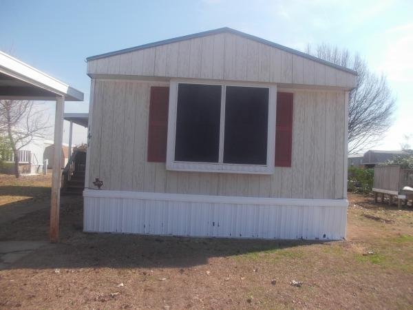 2000 Clayton Homes Inc Mobile Home For Sale