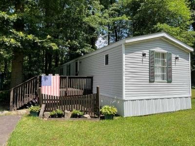 Mobile Home at 7266 W. Market St Lot 161 Mercer, PA 16137