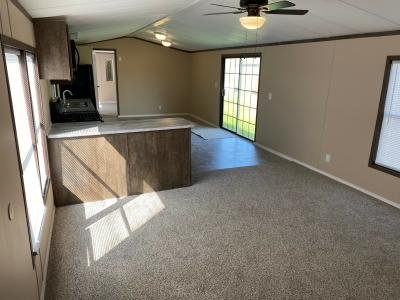 Mobile Home at 5607 Squiredale #Vh245 Fort Wayne, IN 46818