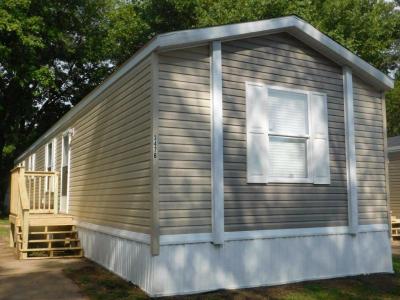 Mobile Home at 3478 Yorkshire Drive Lot 151 Peoria, IL 61604