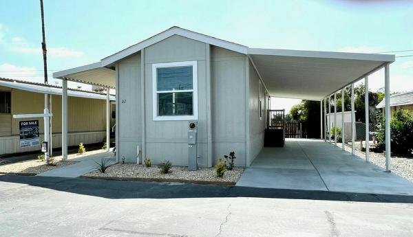 Photo 1 of 2 of home located at 25521 N. Lincoln Ave., #22 Hemet, CA 92544