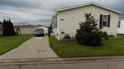 Mobile Home at 11198 Shady Grove Ct South Lyon, MI 48178