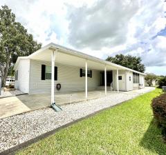 Photo 2 of 26 of home located at 3509 Station Drive Valrico, FL 33594