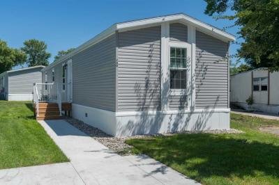 Mobile Home at 280 Kingsway Dr North Mankato, MN 56003