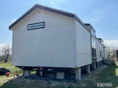 Mobile Home at Oak Creek Home Center 20305 Ih 35 S Lytle, TX 78052