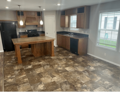Mobile Home at 23029 Evergreen Circle Chelsea, MI 48118