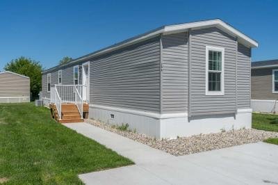 Mobile Home at 296 Kingsway Dr North Mankato, MN 56003