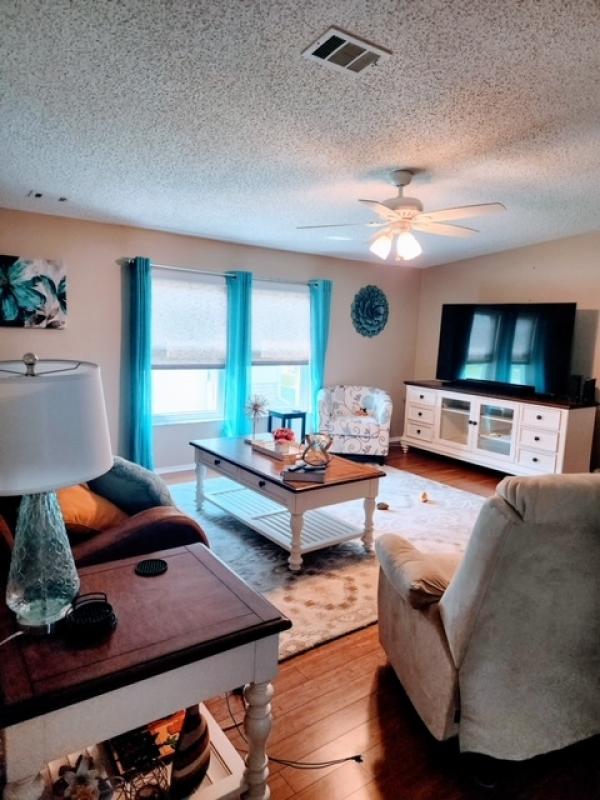 623 Tulip Circle W Auburndale, FL MHVillage