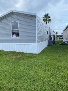 Photo 1 of 8 of home located at 2 Risk Street Plant City, FL 33563
