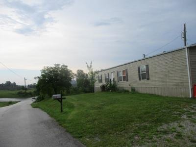 Mobile Home at 645 Maplesville Rd London, KY 40741