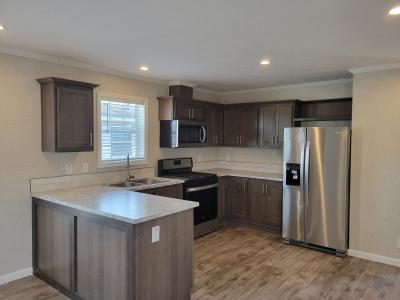 Mobile Home at 15983 Villaire #675 Clinton Township, MI 48038