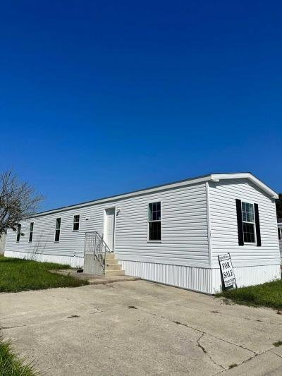 Mobile Home at 315 Parkview Dr. Lot #131 Bowling Green, OH 43402