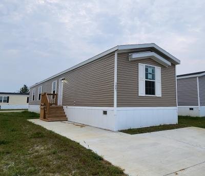 Mobile Home at 1481 York St Greenwood, IN 46143