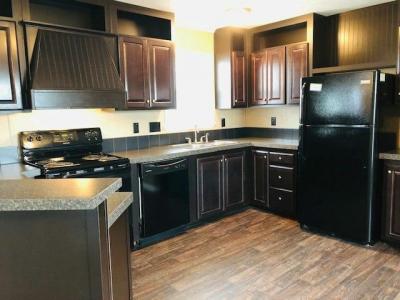 Mobile Home at 372 W Lawson Rd, Lot #29 Lot 3029 Dallas, TX 75253
