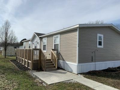 Mobile Home at 1001 Mayflower Road #13 South Bend, IN 46619