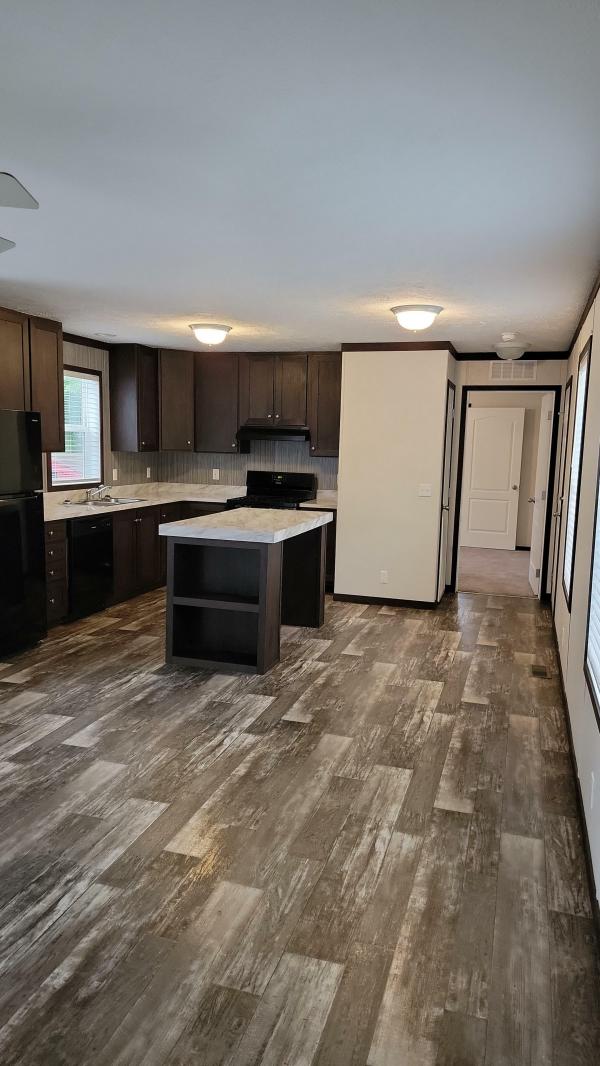 2022 Clayton Homes Inc Mobile Home For Sale