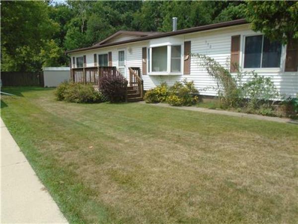 Photo 1 of 2 of home located at 113 Canary Circle Watertown, WI 53098