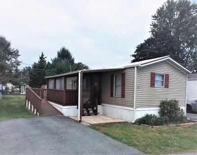 Mobile Home at 82 Willow Dr Ephrata, PA 17522