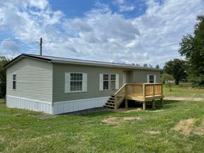 Mobile Home at 180 Green Meadow Dr Winfield, TN 37892