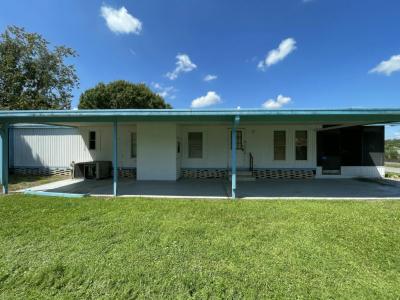 Mobile Home at 8 Falcon Crest E Plant City, FL 33565