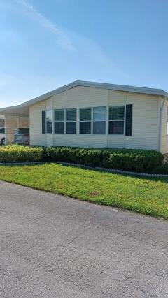 Photo 1 of 45 of home located at 208 Lake Huron Dr Mulberry, FL 33860