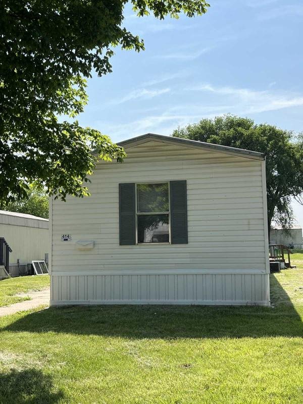 2001 Clayton Homes Mobile Home For Sale