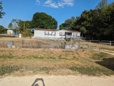 Mobile Home at 70 County Road 6032 Dayton, TX 77535