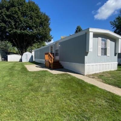 Mobile Home at 143 Kensington South New Hudson, MI 48165