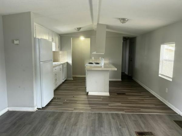 1984 LIBERTY Mobile Home For Rent