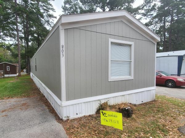 2004 American Homestar Corp Mobile Home For Sale