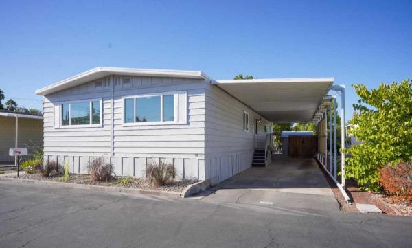 1974 Howard Manor Mobile Home For Sale