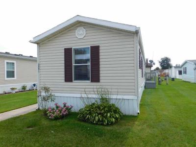 Mobile Home at 24871 Deer Creek Dr Flat Rock, MI 48134