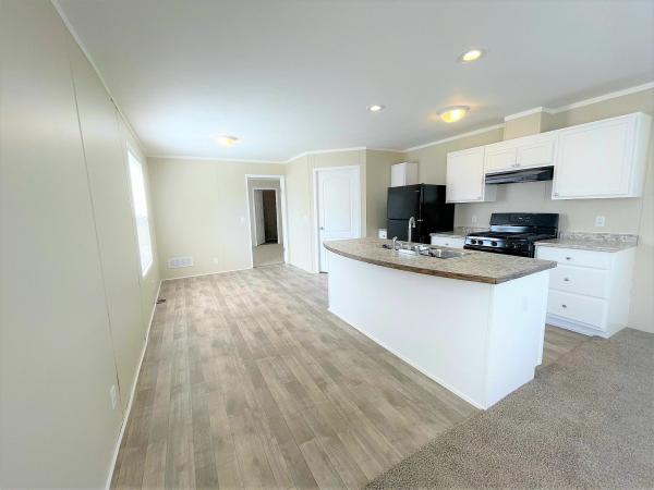 2017 Clayton Homes Inc Mobile Home For Sale