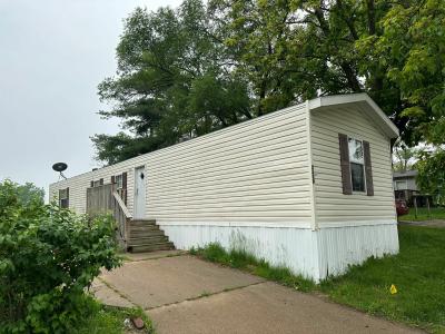 Mobile Home at 3408 Royal Drive Lot 333 Peoria, IL 61604
