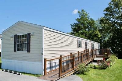 Mobile Home at 12 Hidden Valley Dr Middletown, NY 10941