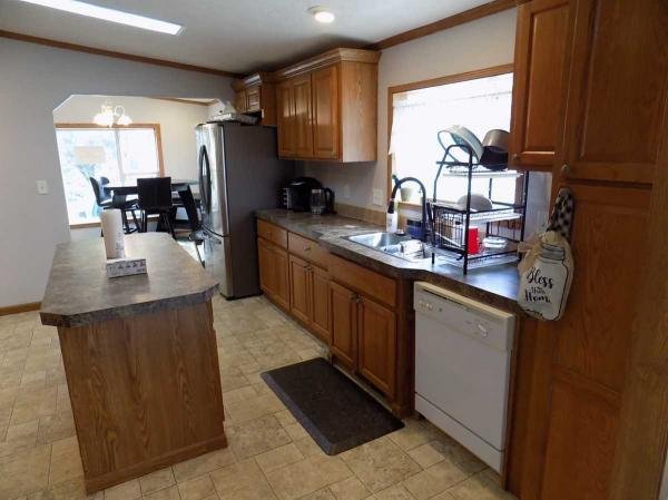 2005 Four Seasons Manufactured Home