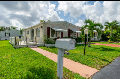 Mobile Home at 6750 NW 45th Way #R02 Coconut Creek, FL 33073