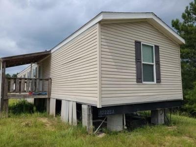 Mobile Home at 7 Willow Drive McHenry, MS 39561