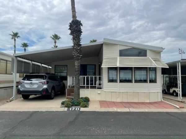 1990 CAVCO Mobile Home For Sale