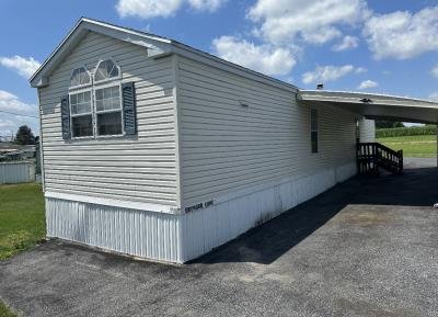 Mobile Home at 156 Orchard Ln Bath, PA 18014