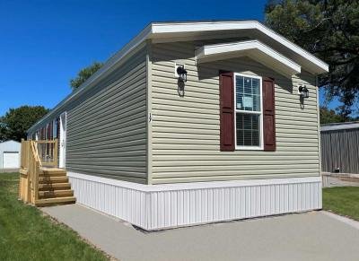 Mobile Home at 1527 W State St Lot 17 Belding, MI 48809