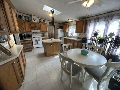 Mobile Home at 19535 Glenwood Court Gibraltar, MI 48173