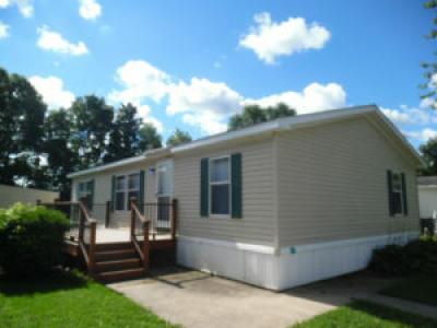 Mobile Home at 54152 Ash Rd. Lot 297 Osceola, IN 46561