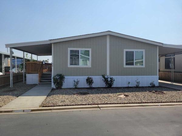 Photo 1 of 2 of home located at 900 E Rankin Avenue, 66 Tulare, CA 93274