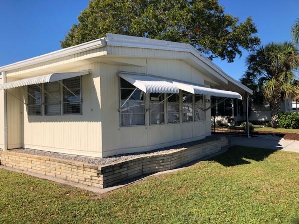 Photo 2 of 1 of home located at 2865 Palm Lake Drive Sarasota, FL 34234