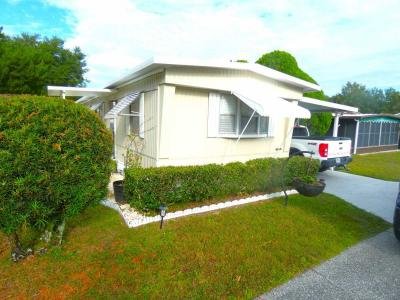 Mobile Home at 2934 Griffin View Dr Lot 67 Lady Lake, FL 32159